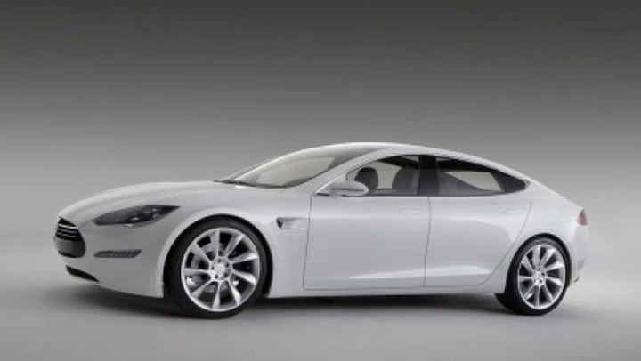 Tesla Model S: immagini e dati tecnici ufficiali