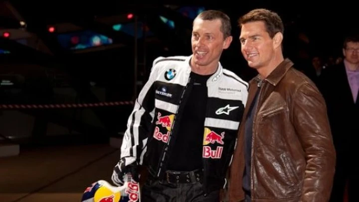 Chris Pfeiffer fa coppia con Tom Cruise