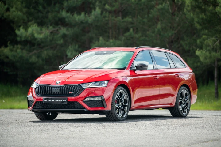Nuova Skoda Octavia RS: in arrivo le versioni 'termiche'