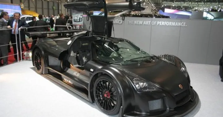 Gumpert Apollo: ibrida da competizione per la 24 Ore del Nurburgring