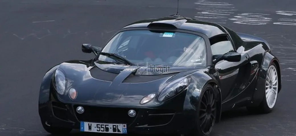 Renault Alpine: foto spia dal Nurburgring