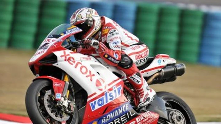 SBK: Fabrizio e Haga affilano le armi per domenica