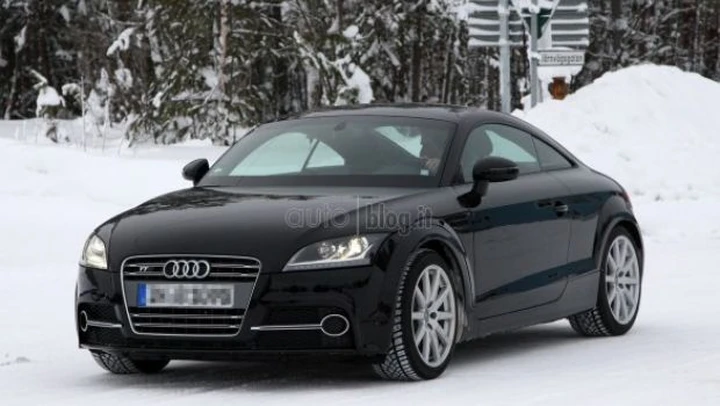 Foto spia Audi TT III