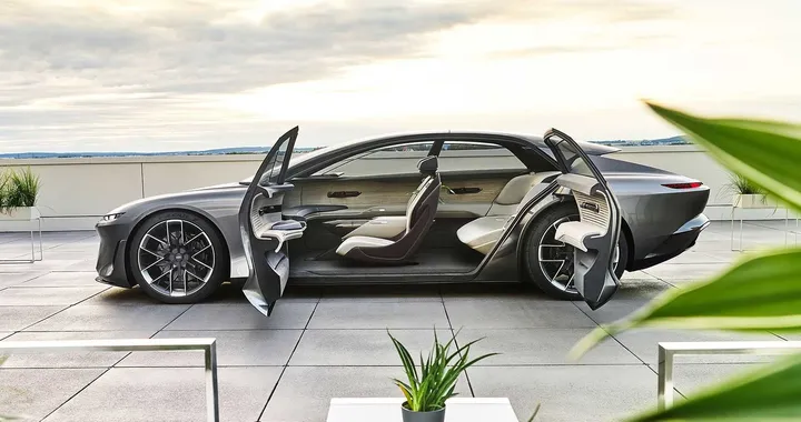 Audi Grandsphere Concept, uno sguardo all’ammiraglia del futuro