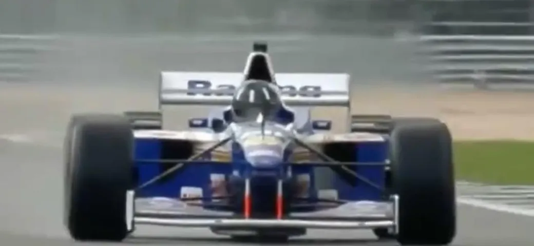 F1: Damon Hill torna in pista a Silverstone sulla Williams FW18