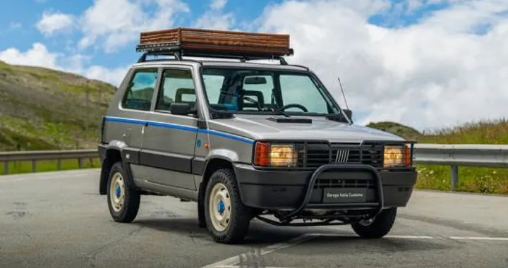 L'ultima creatura di Garage Italia, la Panda 4x4 Pandenim: auto in jeans