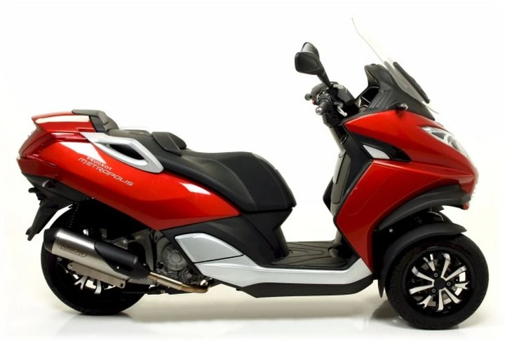 Arrow/Giannelli: novità per Peugeot Metropolis e Geopolis e Kymco XCiting 400i