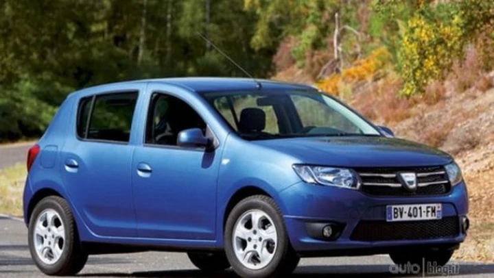 Dacia Sandero e Logan MY 2013: debuttano al Salone di Parigi 2012