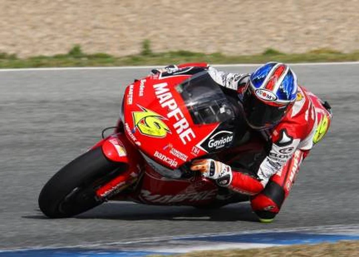Smith e Bautista polemen in 125 e 250