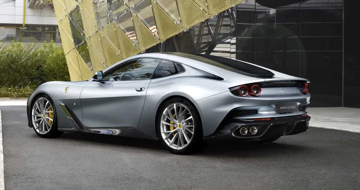 Ferrari BR20, il nuovo esemplare unico con motore V12