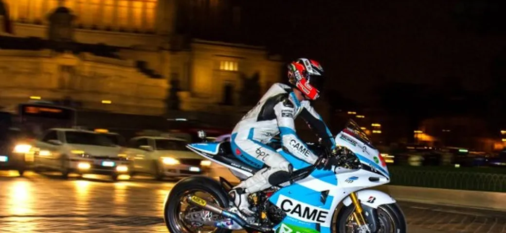 MotoGP: Petrucci a spasso per Roma con la Ioda TR003