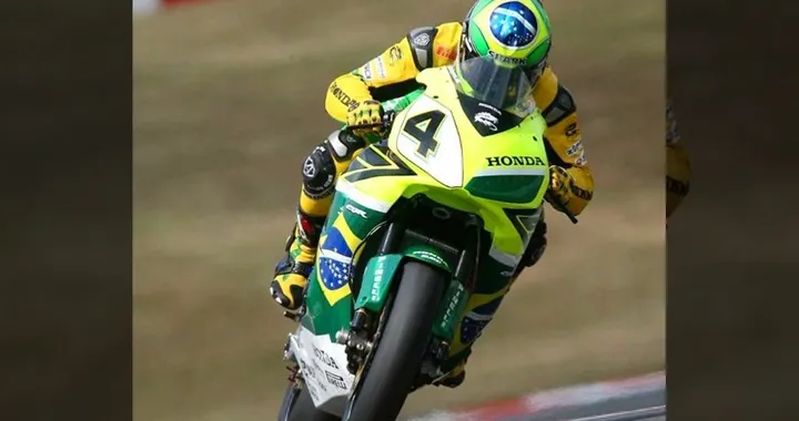 SBK, la Honda CBR1000RR di Alex Barros è in vendita