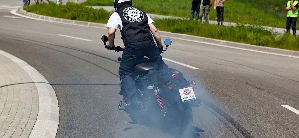 Nuovo record mondiale di burn out più lungo