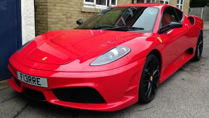 Ferrari 430 Scuderia Replica: l'ultimo lavoro dei falsari