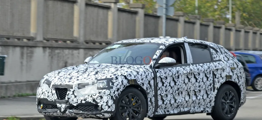 Alfa Romeo Stelvio: nuove foto spia su strada