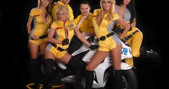 WSS: nel "curve" del Team Factory Racing