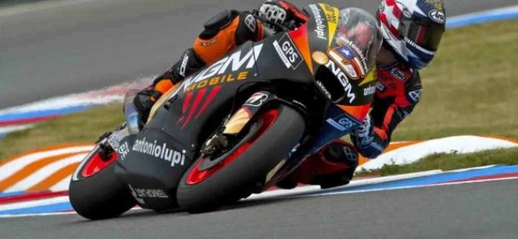Motomondiale: NGM Mobile Forward Racing conferma Edwards e De Angelis per il 2013