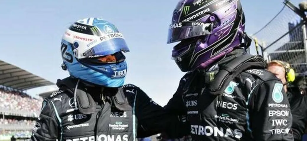 F1: Hamilton difende il suo compagno Bottas