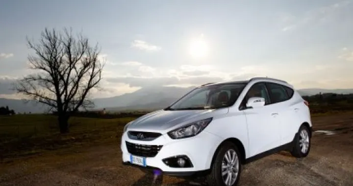 Hyundai ix35: prezzi da 20.990 euro
