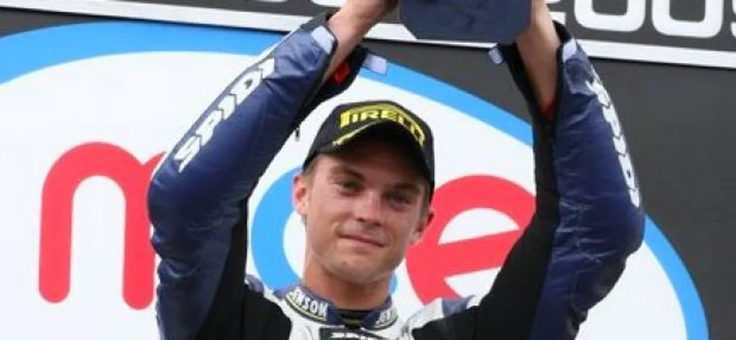 Leon Camier BSB Champion 2009