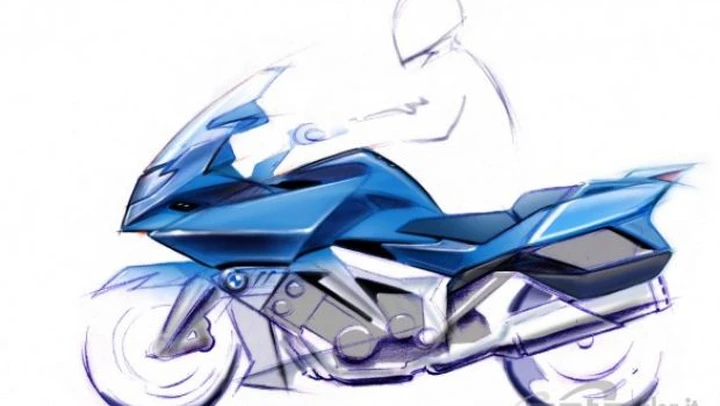 BMW K1600GT: 160CV e 175Nm per la prossima Gran Turismo a sei cilindri