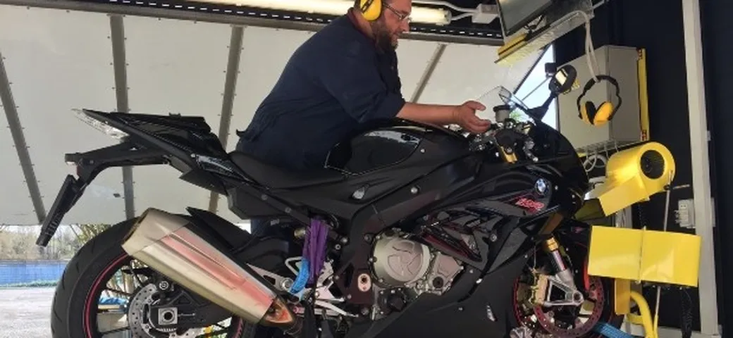 BMW S 1000 RR 2015: la nostra prova al banco