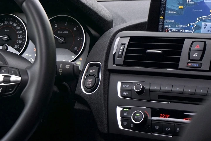 Come usare al meglio l’aria condizionata in auto durante l’estate