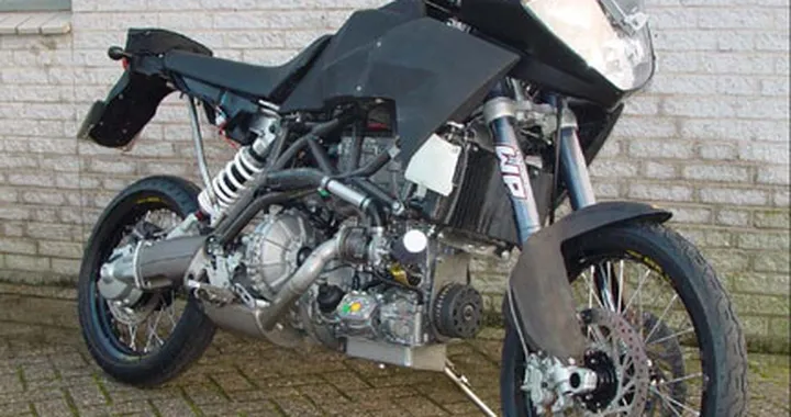 Un'altra moto Diesel