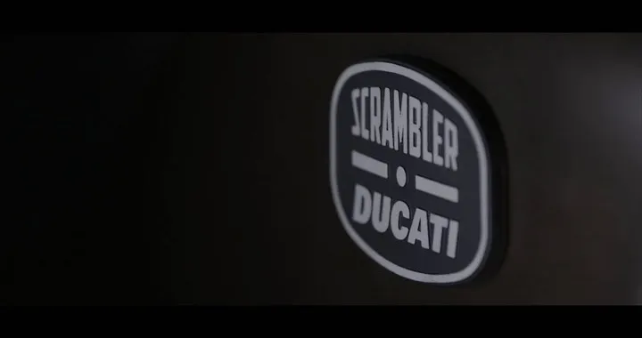 Ducati Scrambler Italia Independent 2016 x Motoblog