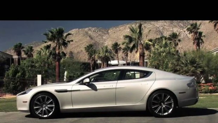 Video: Aston Martin Rapide contro Bentley Continental Flying Spur Speed e Rolls Royce Ghost