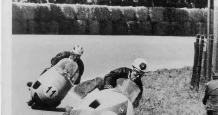 Grandi duelli iridati 1955: Bill Lomas (Guzzi) – Dickie Dale (Guzzi)