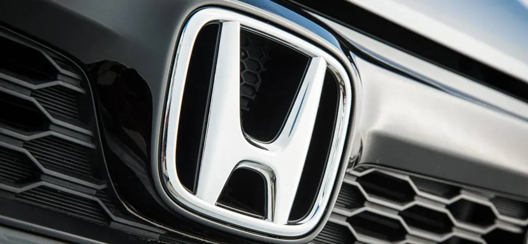 Honda rivede la strategia, più ibride, meno elettriche
