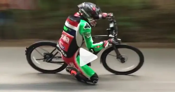 Scott Redding: ginocchio a terra... in bicicletta! [Video]