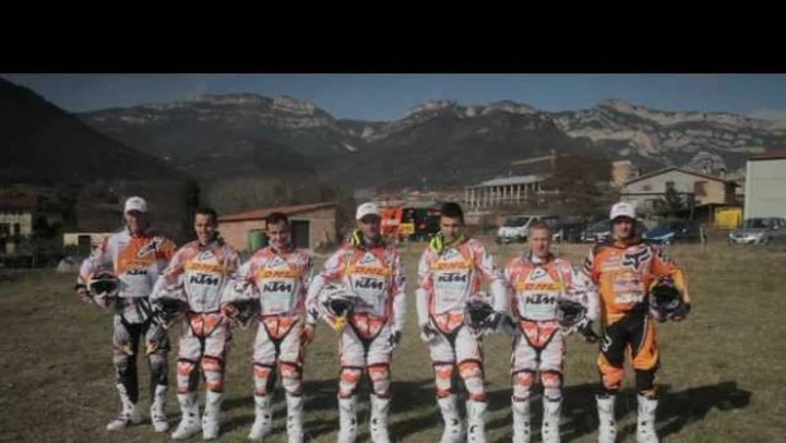 Il KTM Enduro Factory Racing Team pronto per la stagione 2012 /video