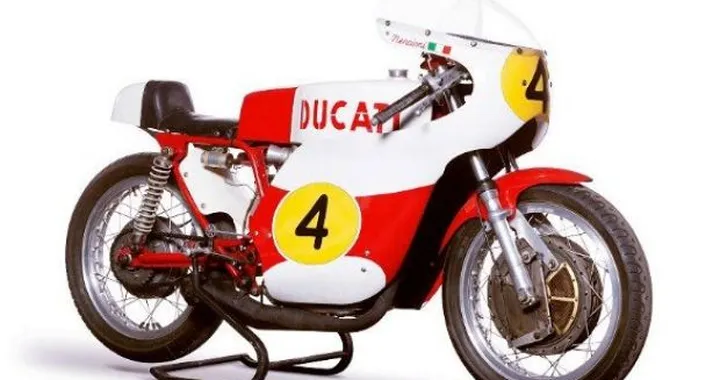 Special: Ducati Desmo Corsa 450