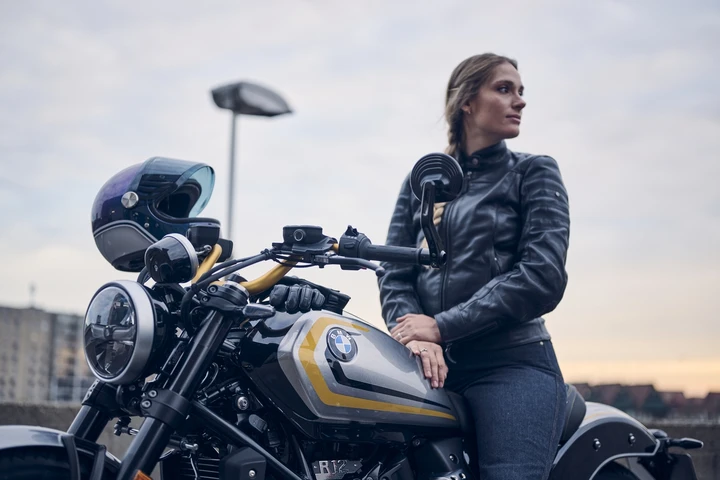 ingrandisci immagine