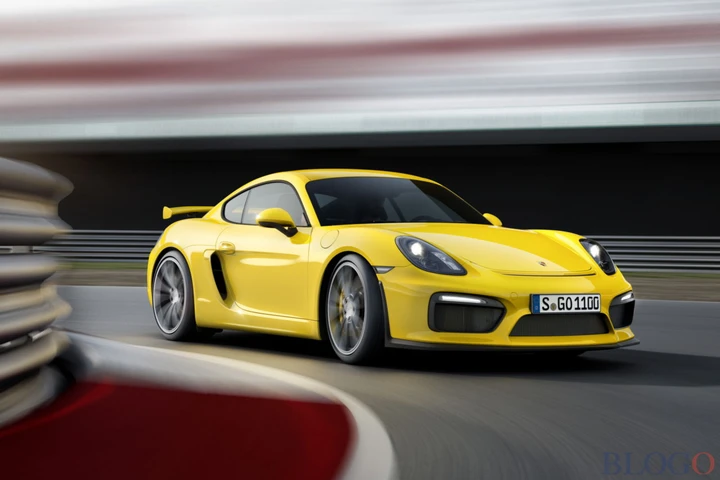 Porsche Cayman GT4 Clubsport: la sportiva sarà anche da gara
