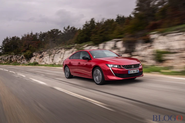 Peugeot 508, la berlina che stupisce su strada [Video]