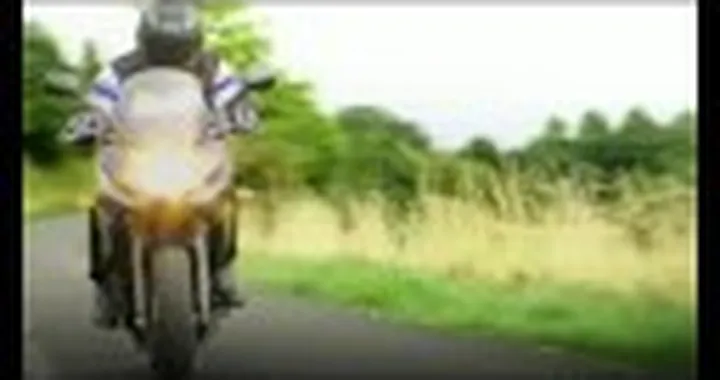 New Kawasaki Versys 650 MY15 - Official Video