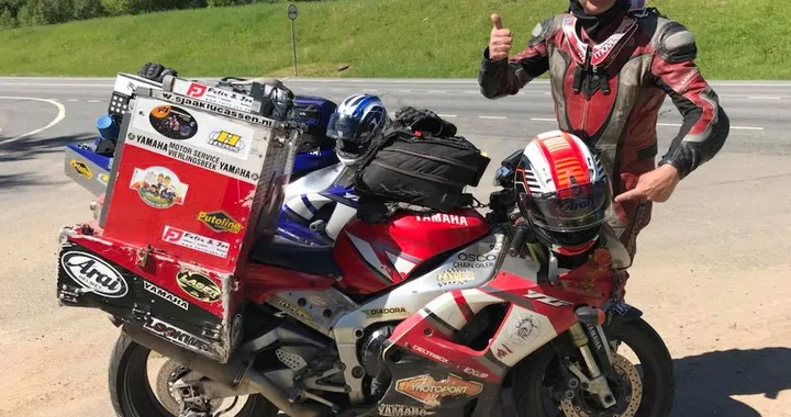 In giro per il mondo con una Yamaha R1