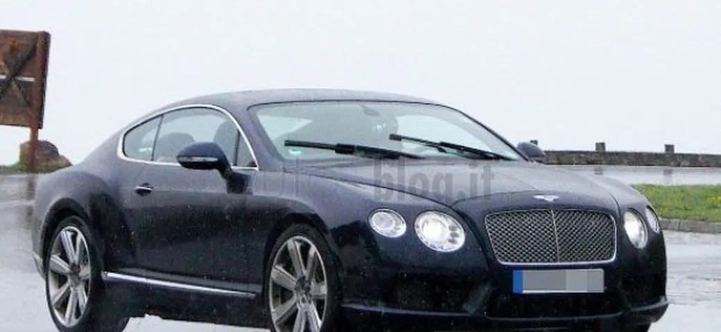 Foto spia Bentley Continental GT Speed