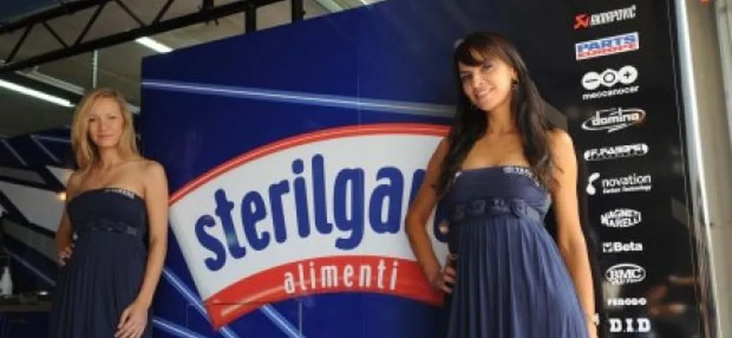 Le Paddock Girls della Superbike di Imola