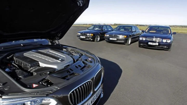 BMW: 25 anni di motori V12