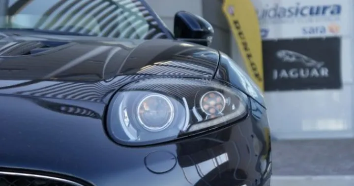 Jaguar Supercharged Academy: in pista a Vallelunga con XKR e XFR