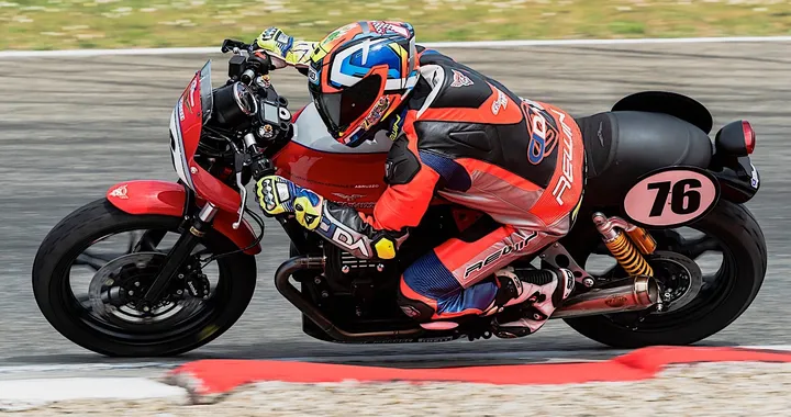 Trofeo Moto Guzzi Fast Endurance: a Vallelunga la seconda tappa