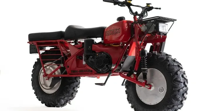 Rokon Trail-Breaker: il due ruote motrici che sfida fango, sabbia e pendenze