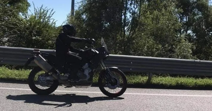 Aprilia Tuareg 660: ecco la prima foto spia