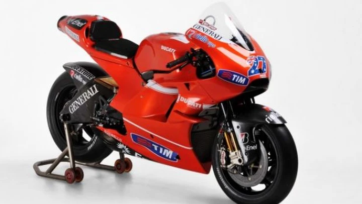 Ducati Desmosedici GP10 (di Stoner) e GP11 (di Rossi) all'asta RM Auctions