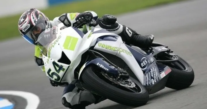 Supersport: Sofuoglu tenta la fuga