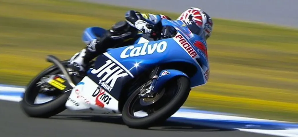 Moto3, Jerez: bandiera rossa, vince Vinales